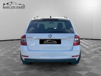 Used Skoda Octavia 2020 for sale - 76973939: Photo