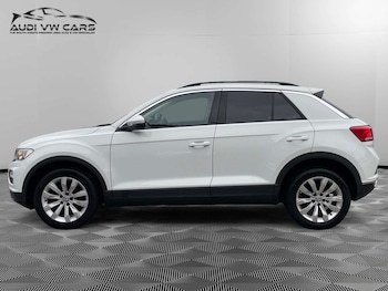 Used Volkswagen T-Roc 2019 for sale - 77368266: Photo