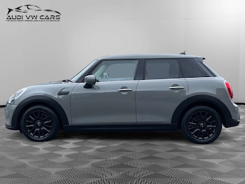 Used MINI Hatch 2022 for sale - 76719537: Photo