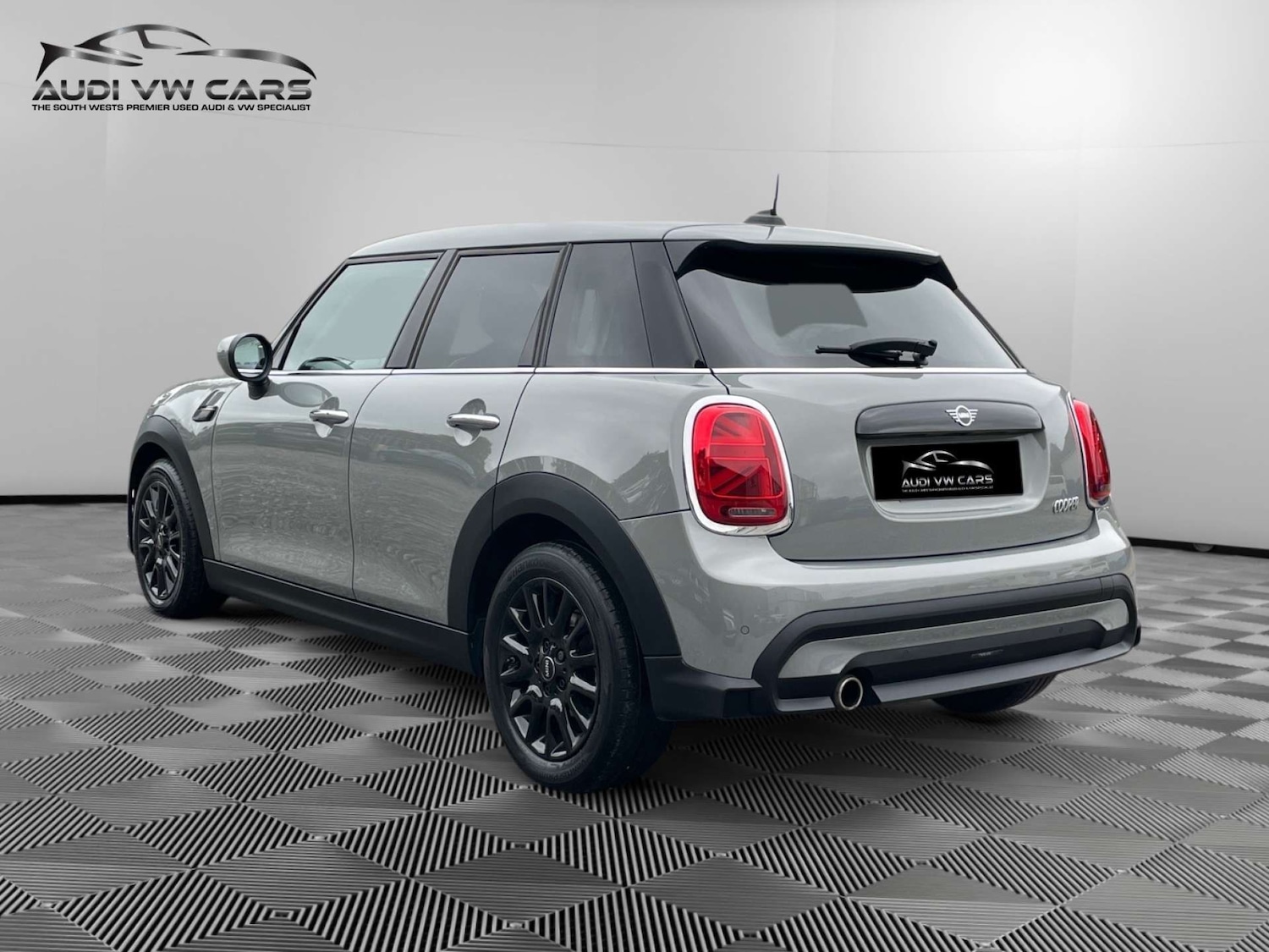 Used MINI Hatch 2022 for sale - 76719537: Photo 3