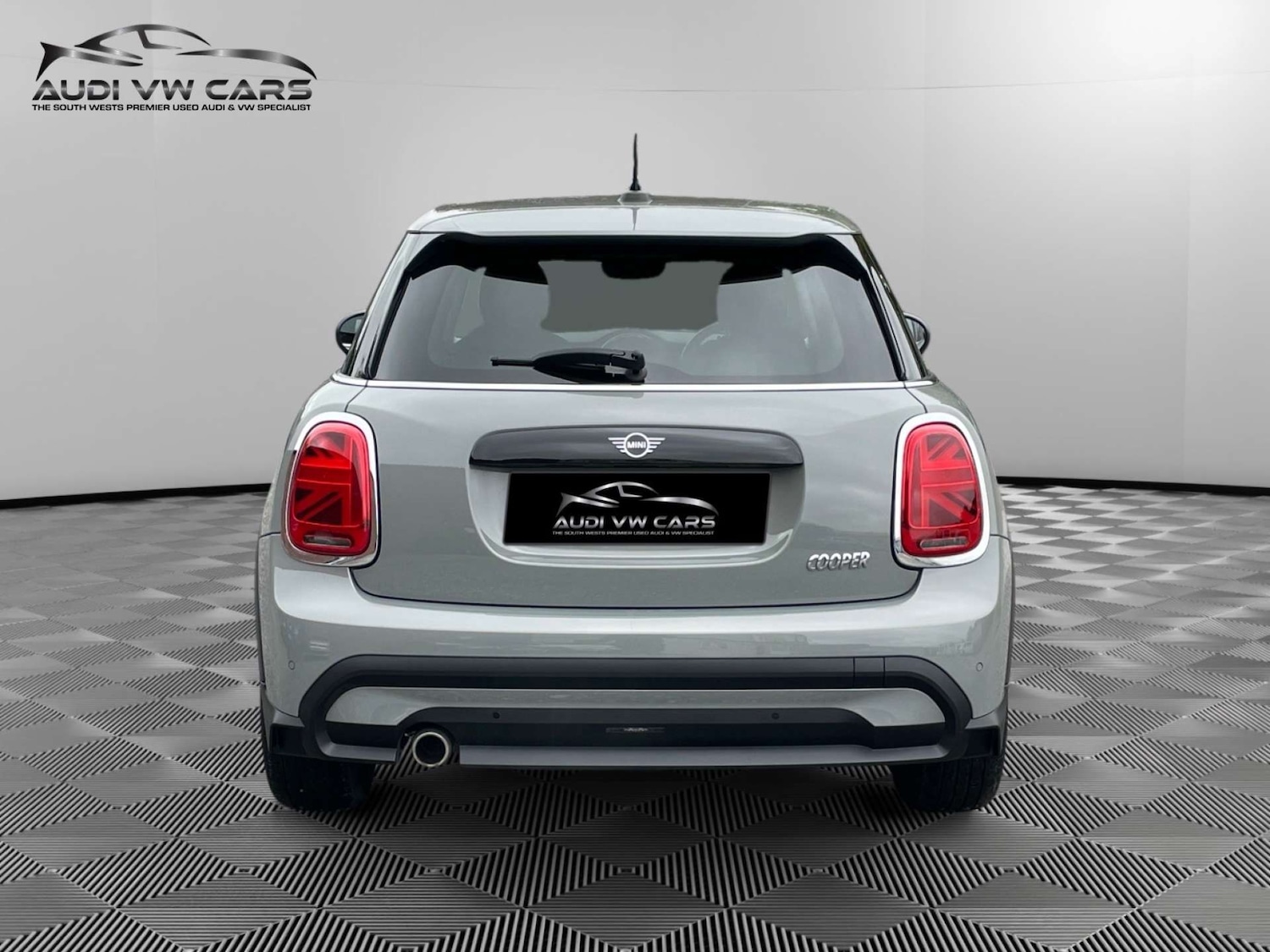 Used MINI Hatch 2022 for sale - 76719537: Photo 4