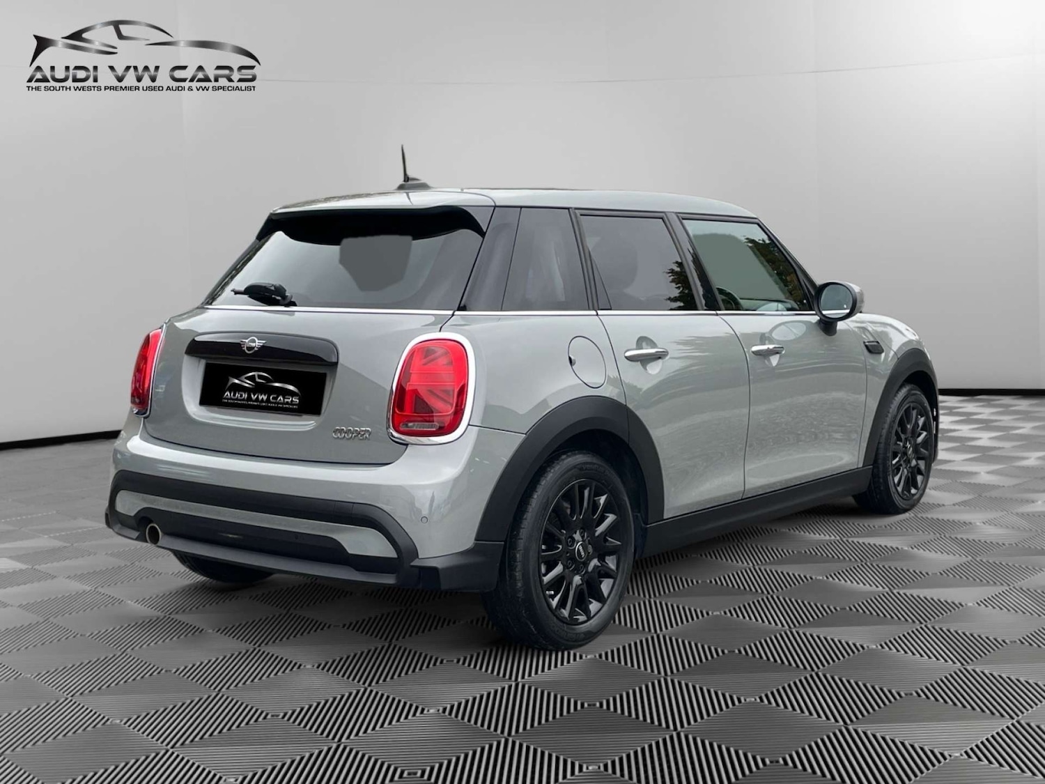 Used MINI Hatch 2022 for sale - 76719537: Photo 5