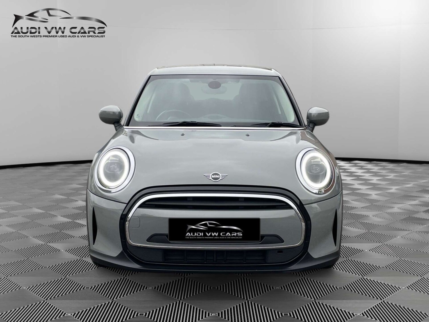 Used MINI Hatch 2022 for sale - 76719537: Photo 8