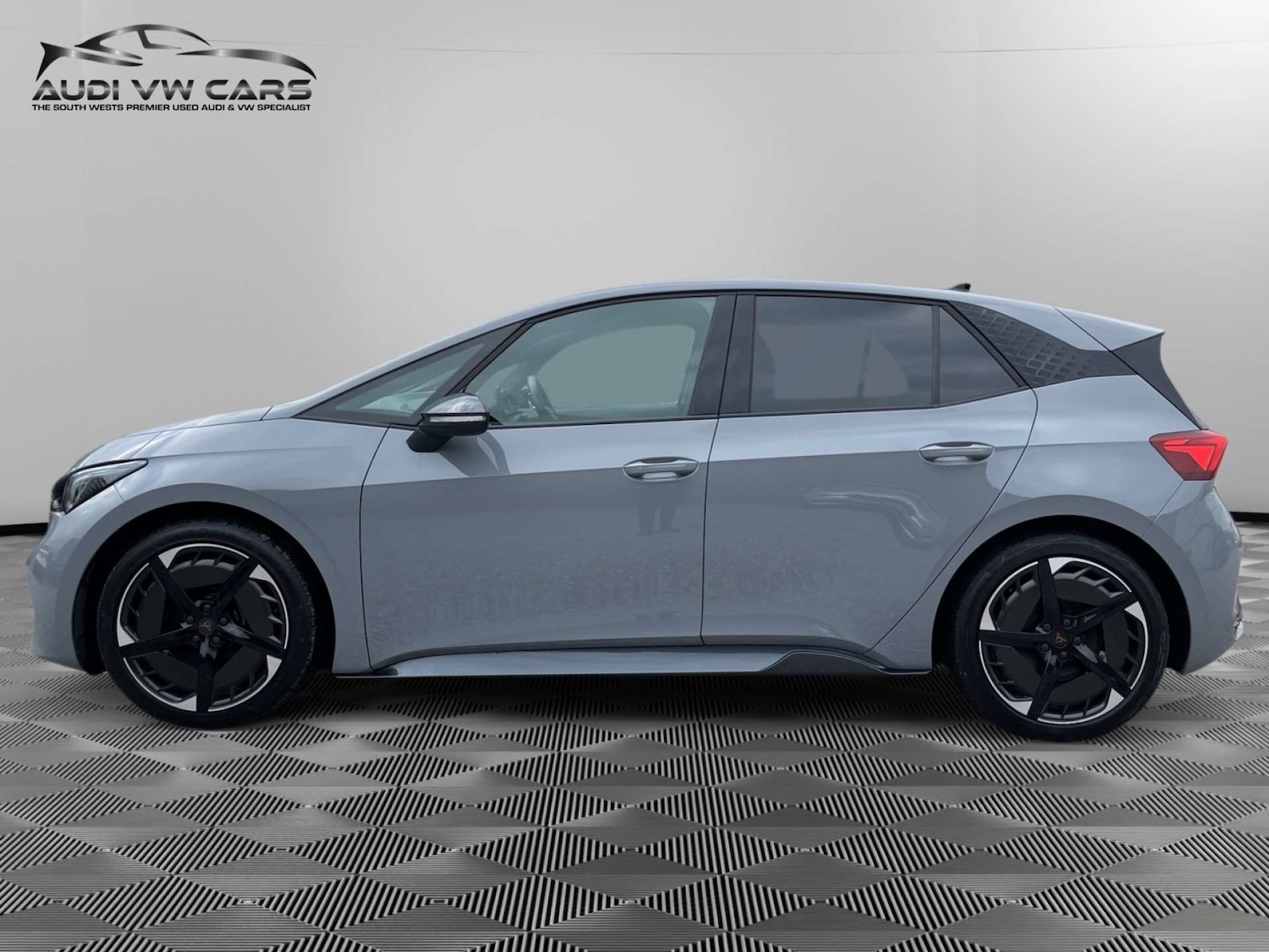 Used Cupra Born 2023 for sale - 76719535: Photo 2