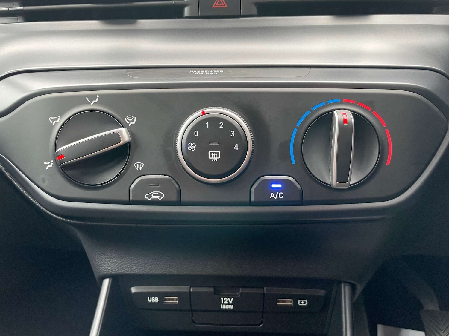 Used Hyundai i20 2022 for sale - 76720210: Photo 20