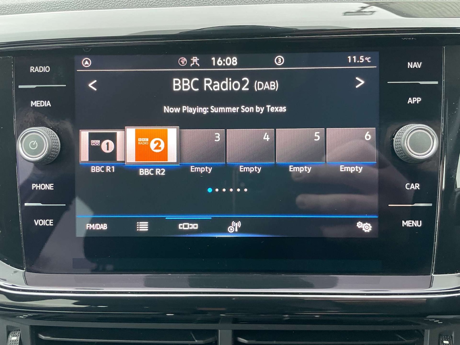 Used Volkswagen T-Cross 2022 for sale - 77662735: Photo 15