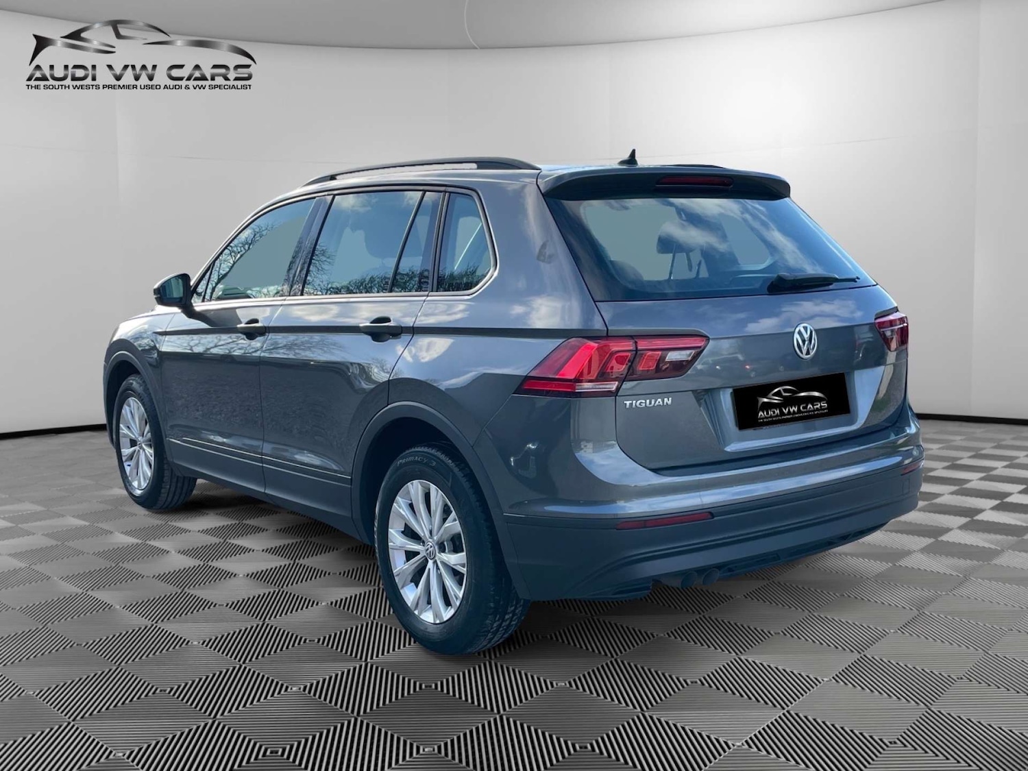 Used Volkswagen Tiguan 2019 for sale - 77047470: Photo 3