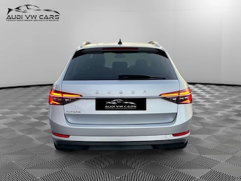 Used Skoda Superb 2020 for sale - 77022533: Photo