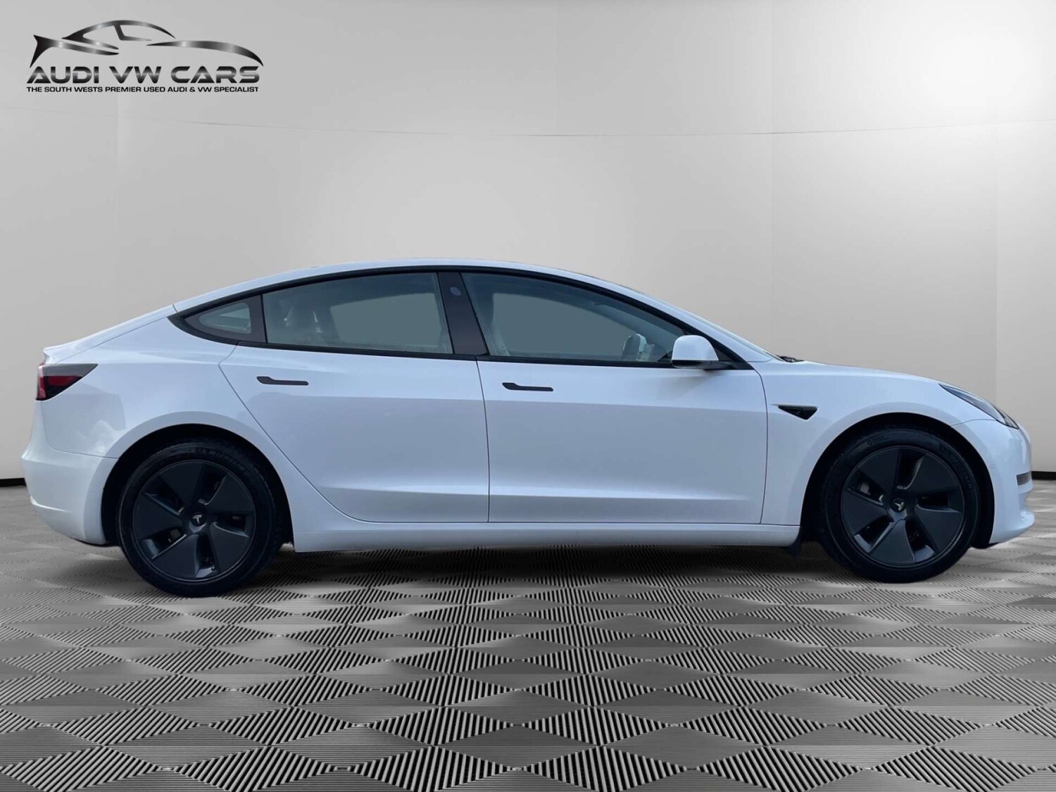 Used Tesla Model 3 2021 for sale - 76719574: Photo 6