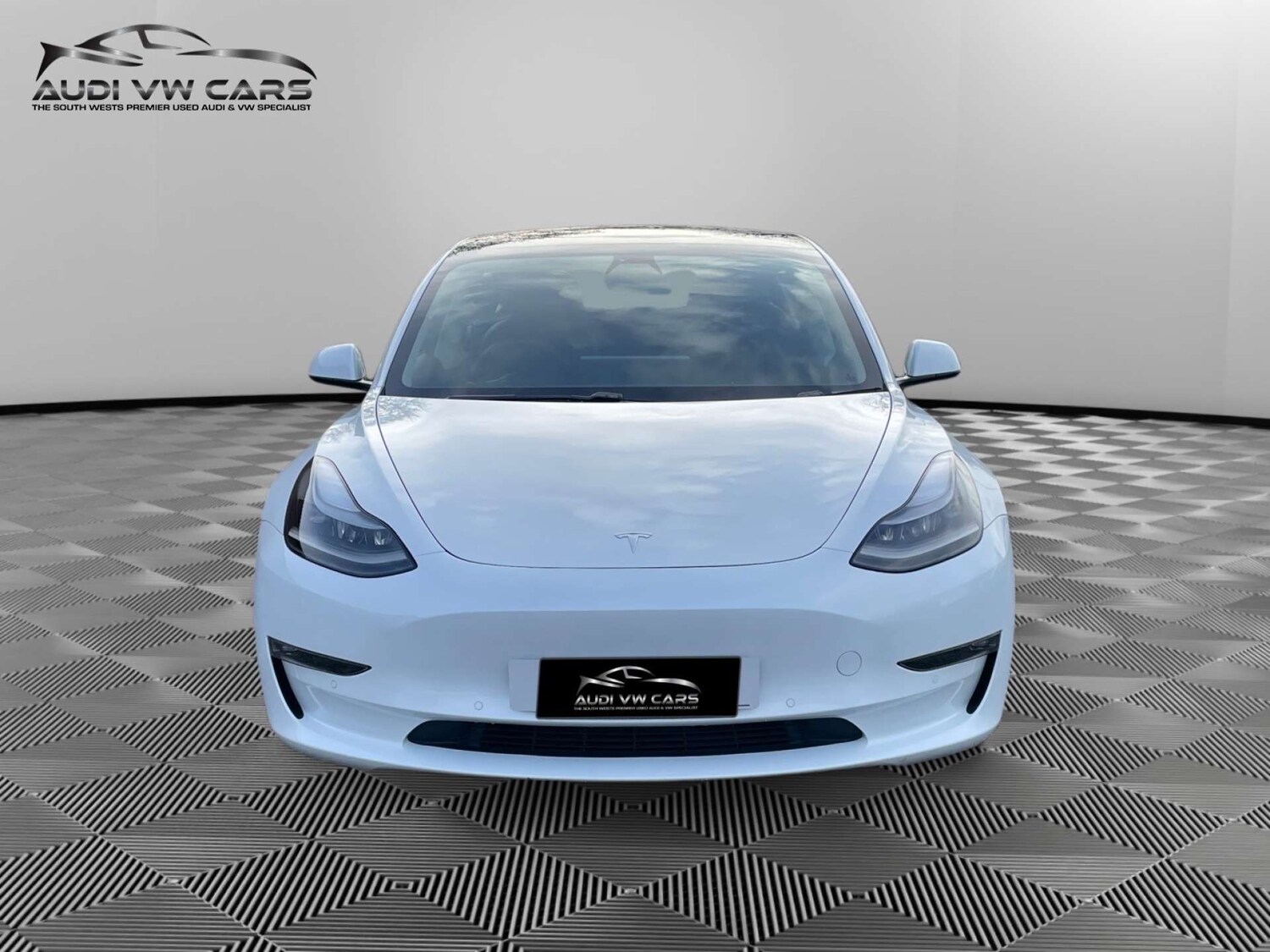 Used Tesla Model 3 2021 for sale - 76719574: Photo 8