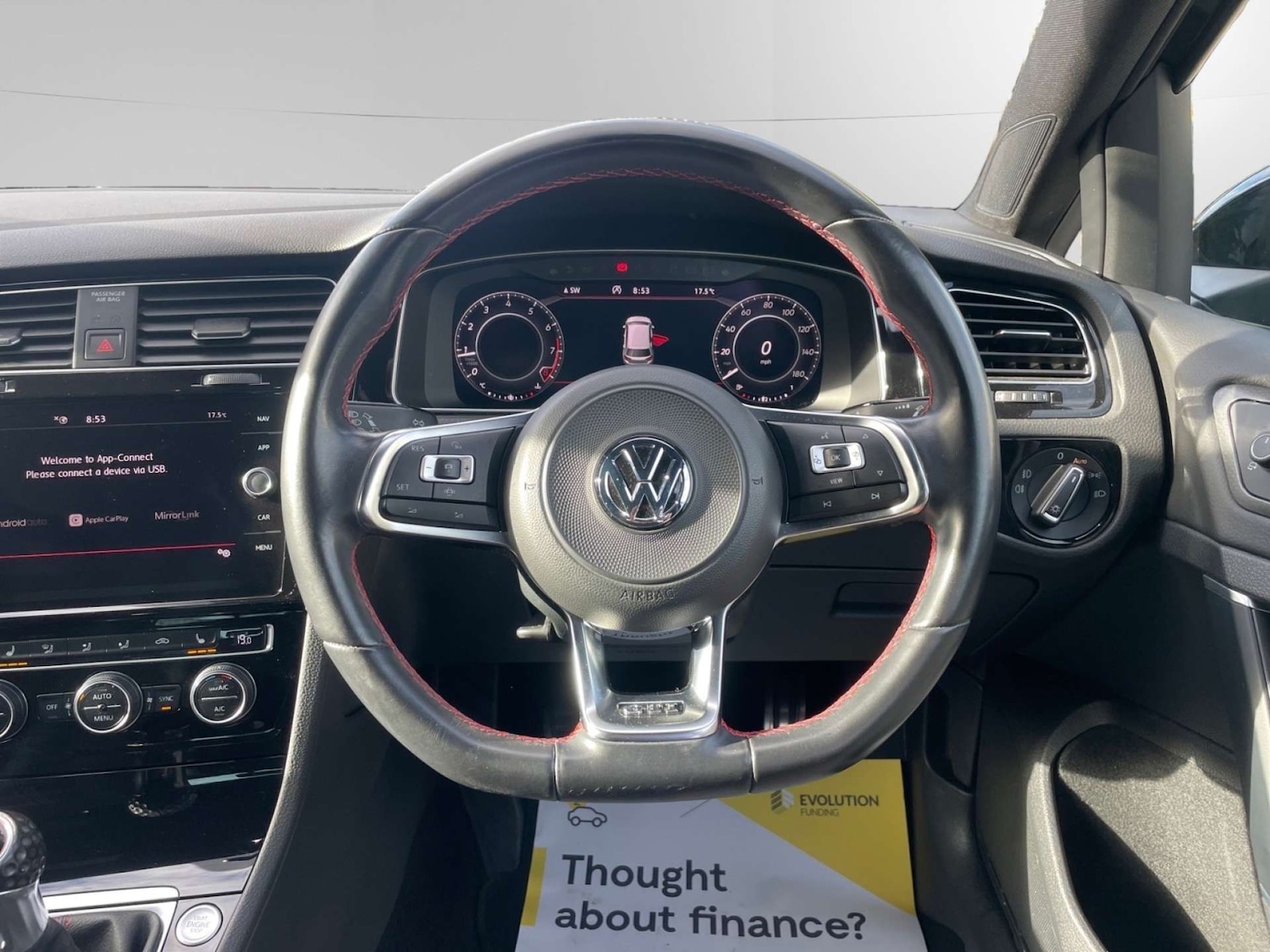 Used Volkswagen Golf 2019 for sale - 76719529: Photo 23