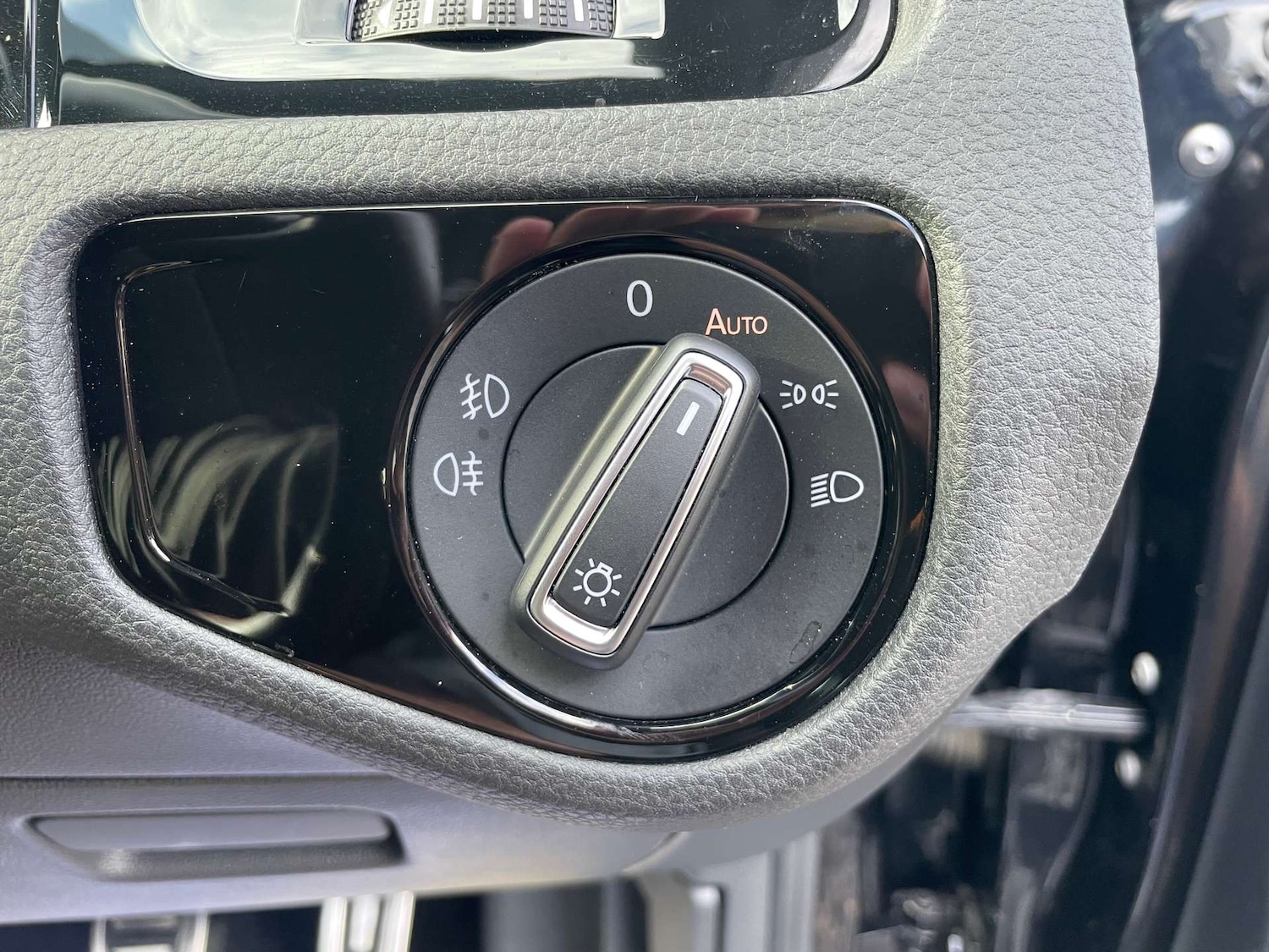 Used Volkswagen Golf 2019 for sale - 76719529: Photo 27