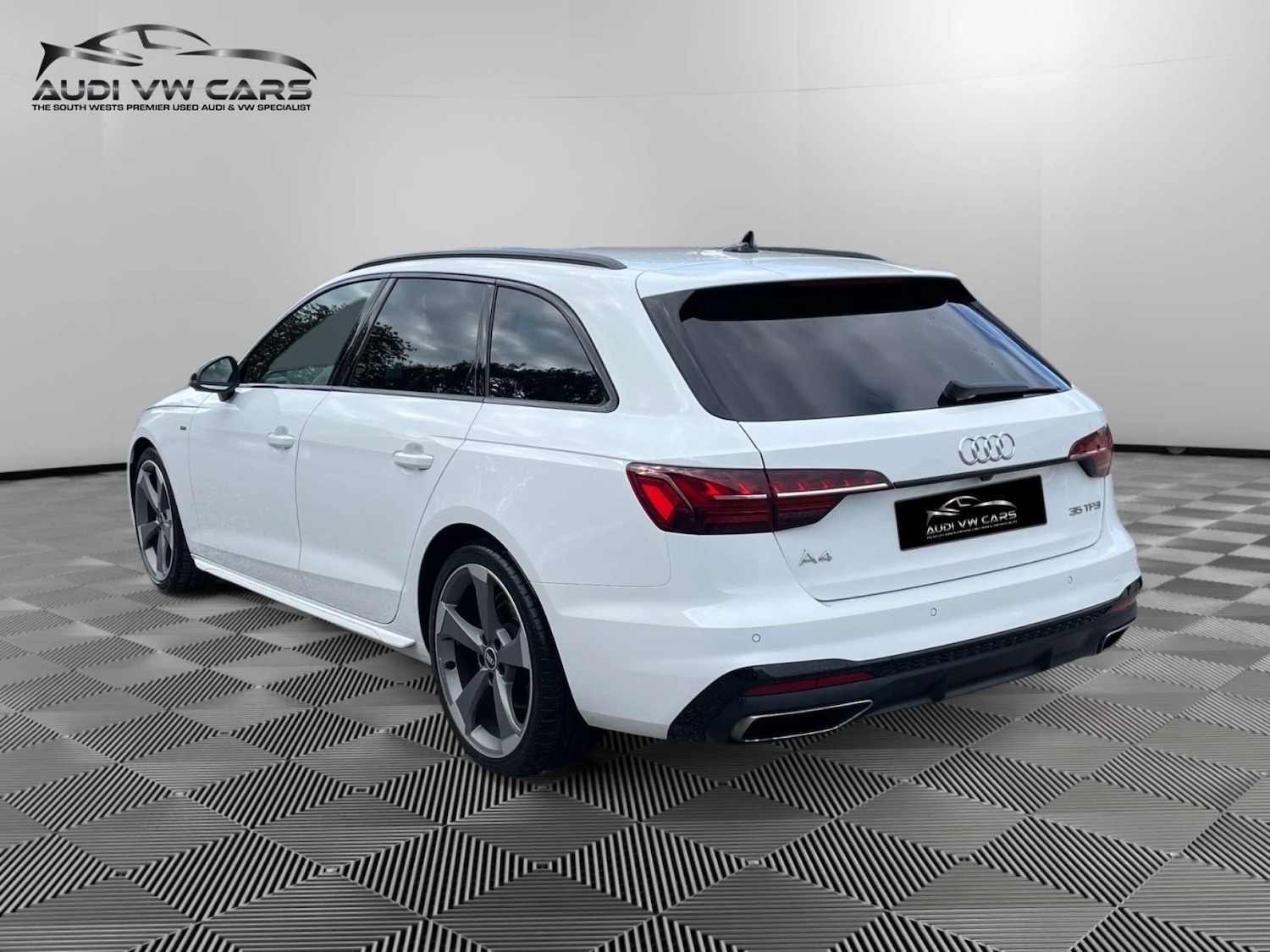 Used Audi A4 2021 for sale - 76719534: Photo 3