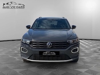 Used Volkswagen T-Roc 2021 for sale - 79571688: Photo