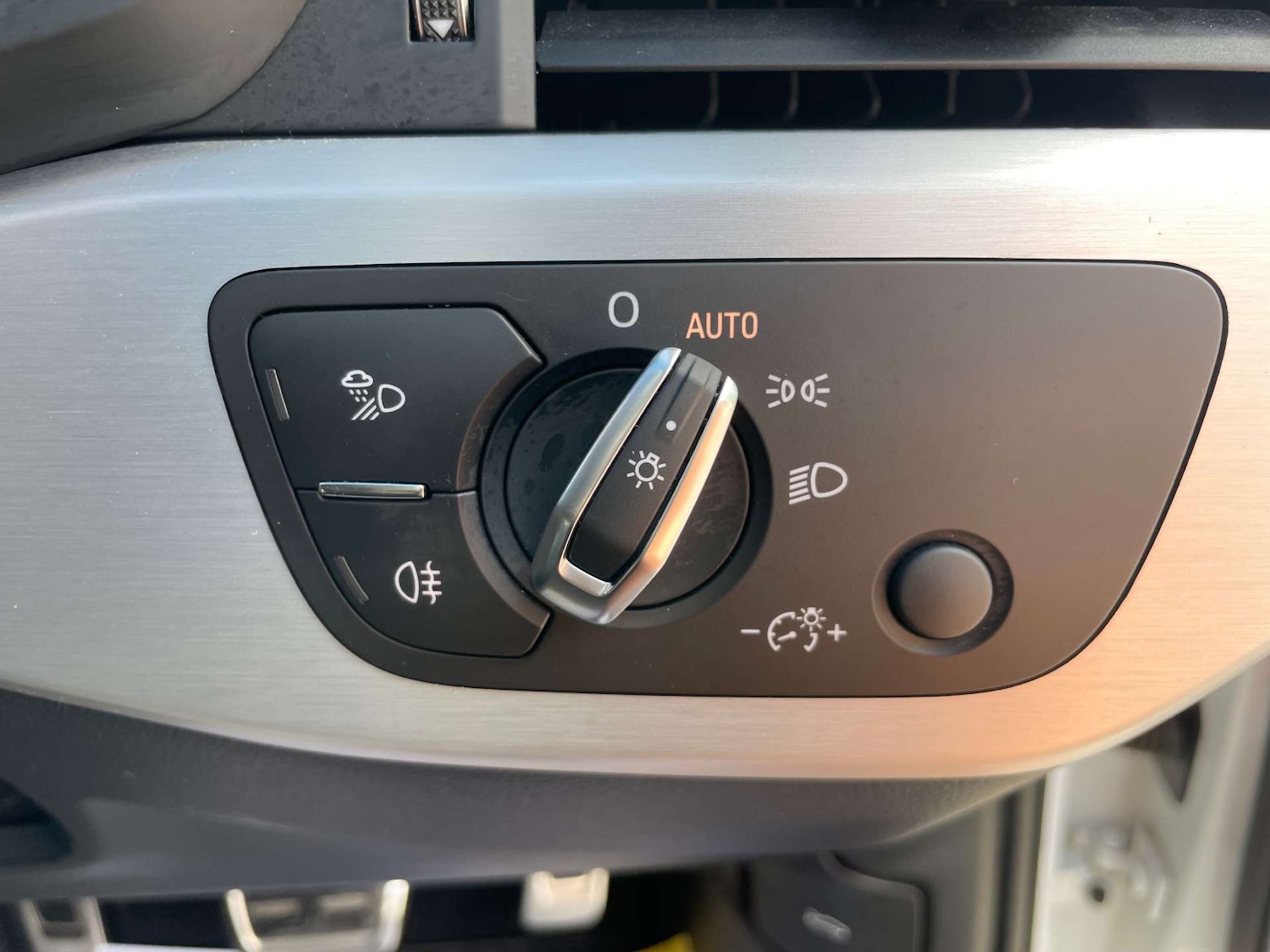 Used Audi A4 2020 for sale - 76719527: Photo 27