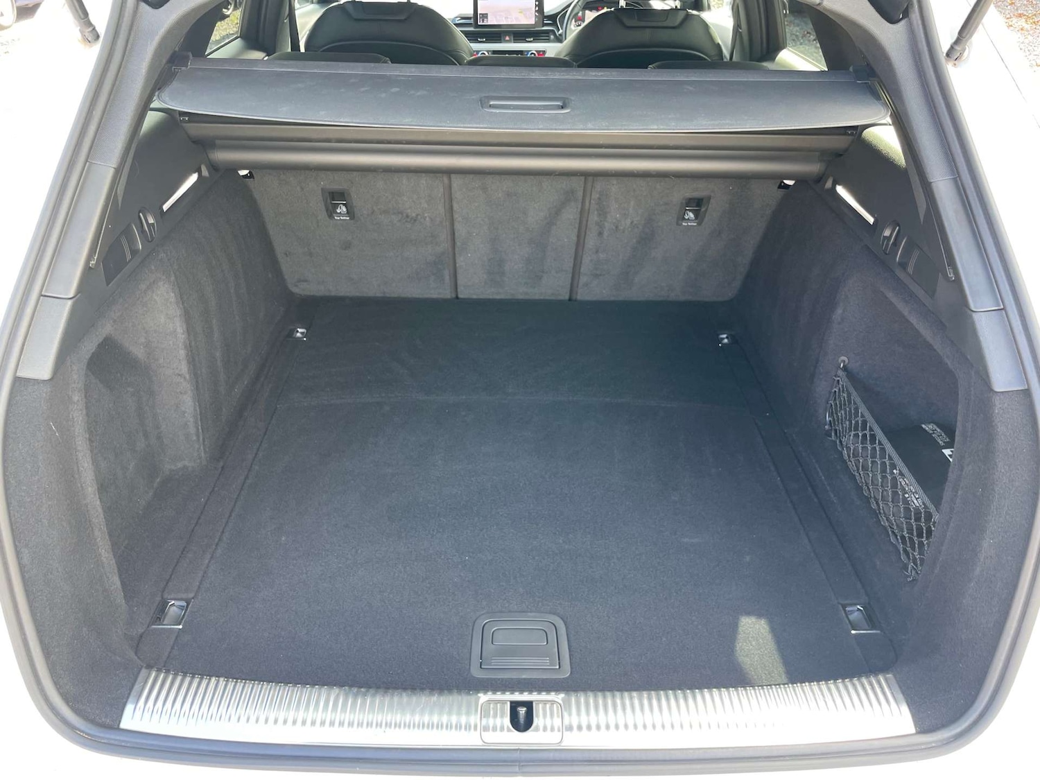 Used Audi A4 2020 for sale - 76719527: Photo 29