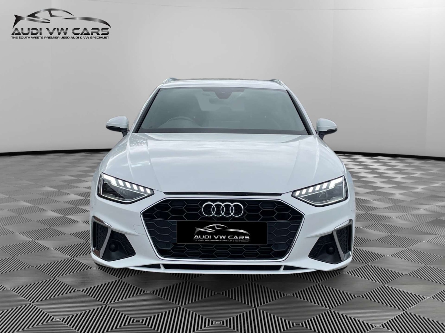 Used Audi A4 2020 for sale - 76719527: Photo 8