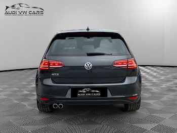Used Volkswagen Golf 2015 for sale - 77289433: Photo