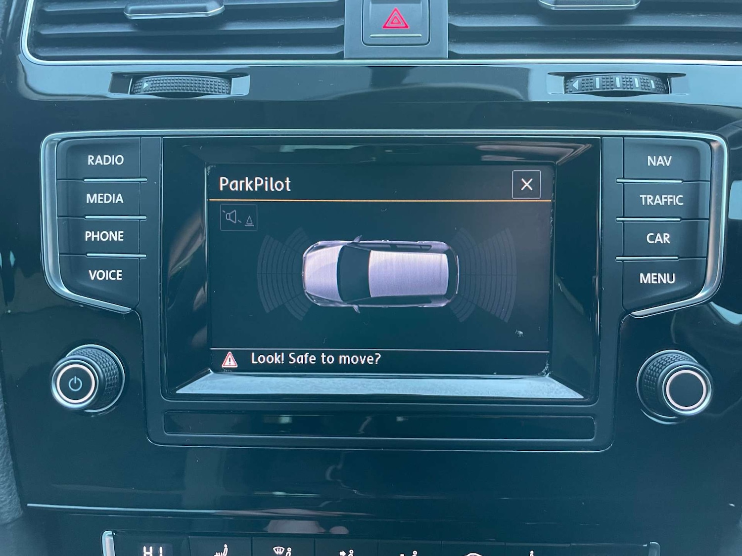 Used Volkswagen Golf 2014 for sale - 76829792: Photo 6