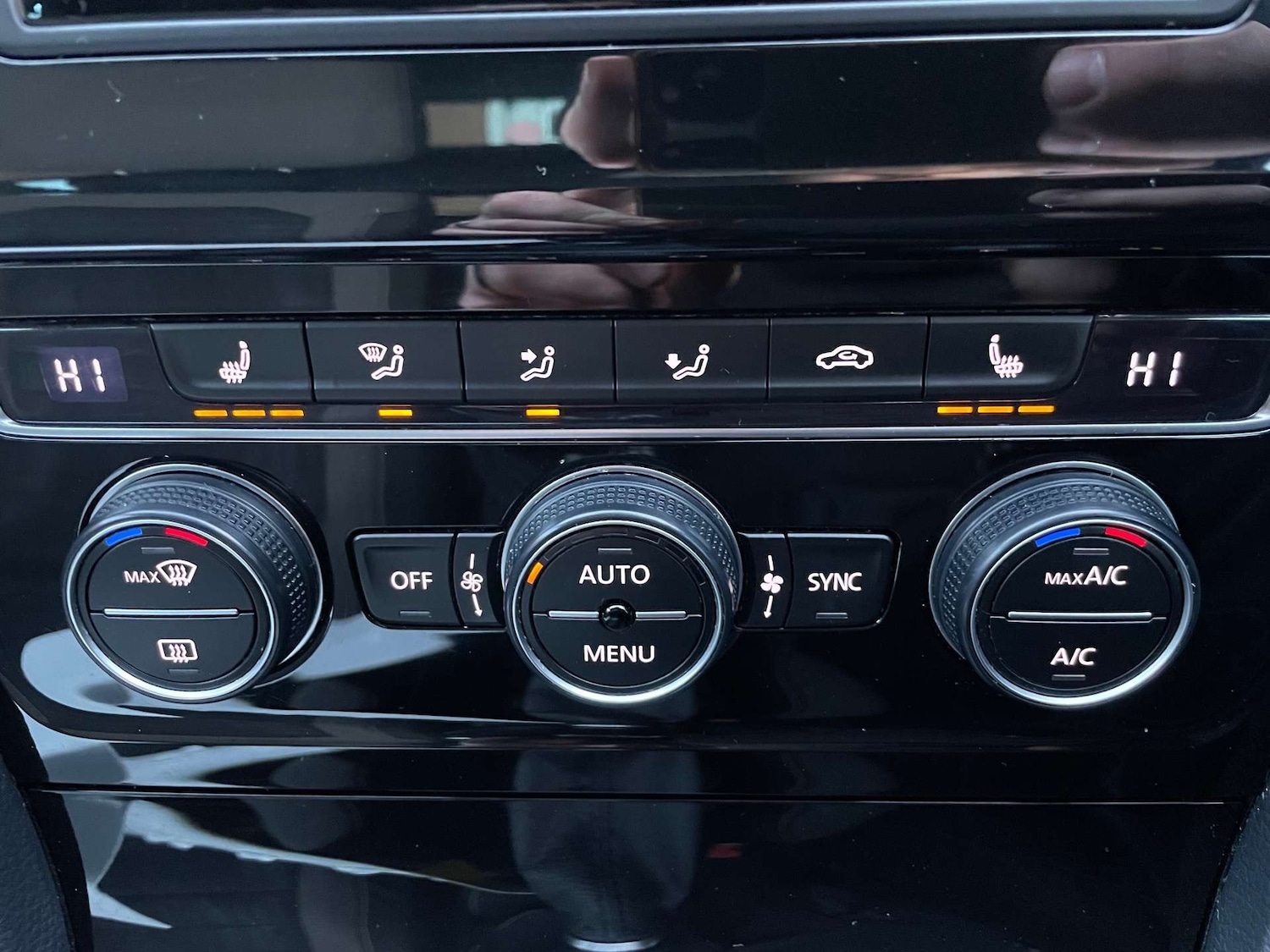 Used Volkswagen Golf 2014 for sale - 76829792: Photo 9