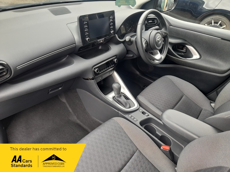 Used Toyota Yaris 2022 for sale - 76454943: Photo 23