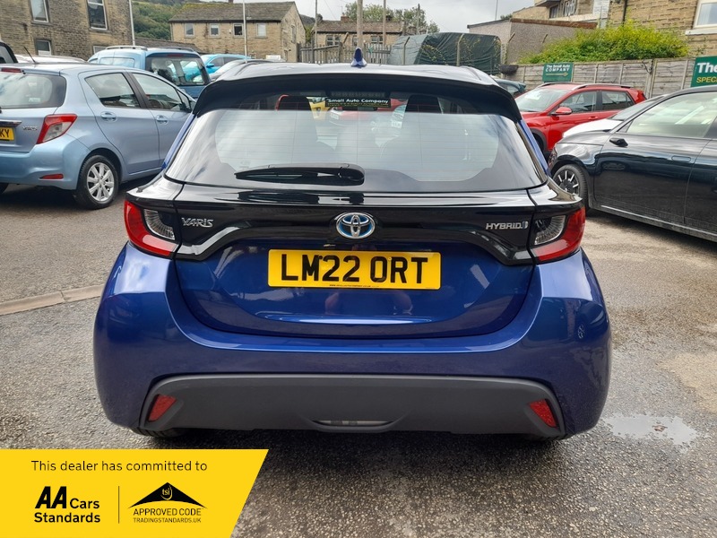 Used Toyota Yaris 2022 for sale - 76454943: Photo 7