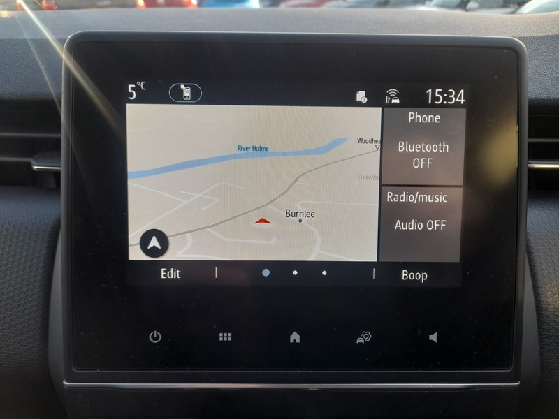 Used Renault Clio 2023 for sale - 77880713: Photo 11