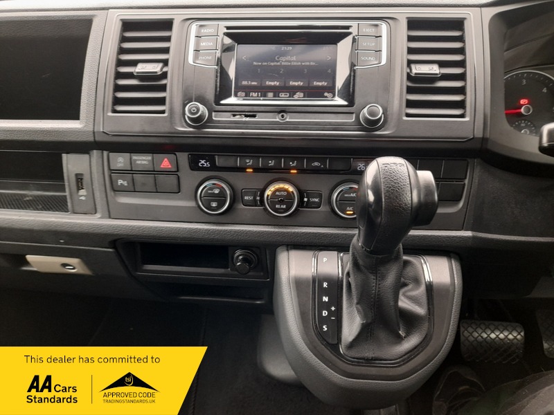 Used Volkswagen Transporter Shuttle 2019 for sale - 77535618: Photo 11