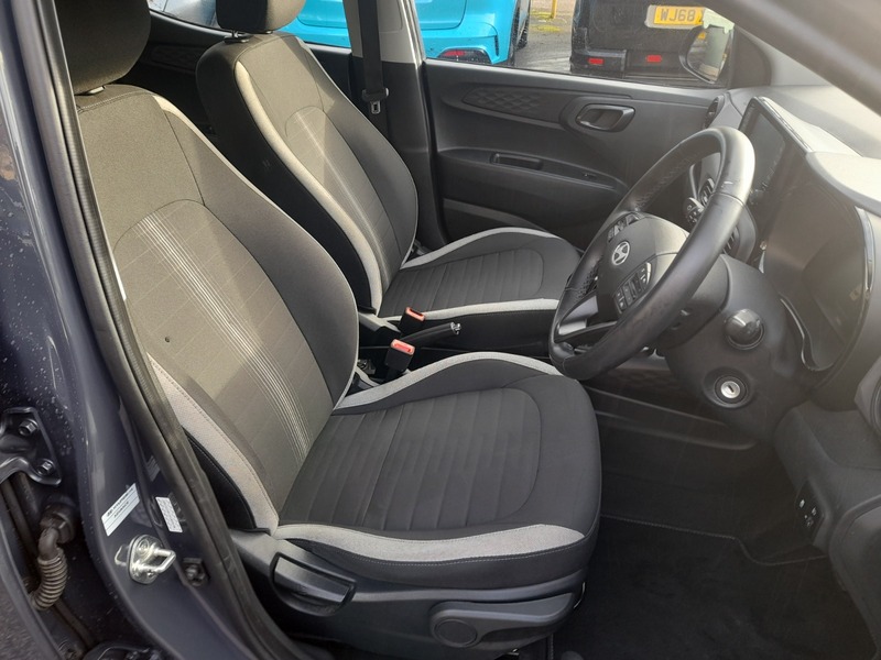 Used Hyundai i10 2024 for sale - 76536326: Photo 15