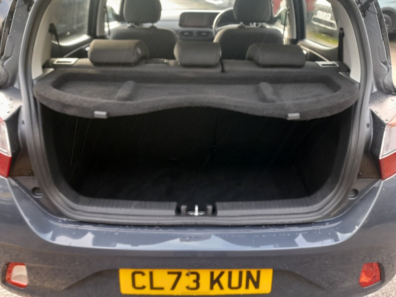 Used Hyundai i10 2024 for sale - 76536326: Photo 17