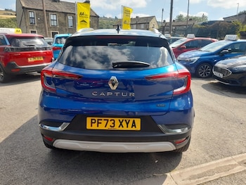 Used Renault Captur 2023 for sale - 79210656: Photo