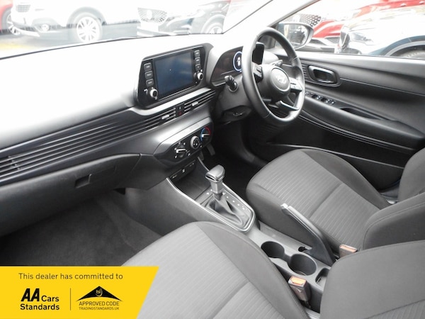 Used Hyundai i20 2023 for sale - 73770223: Photo 10