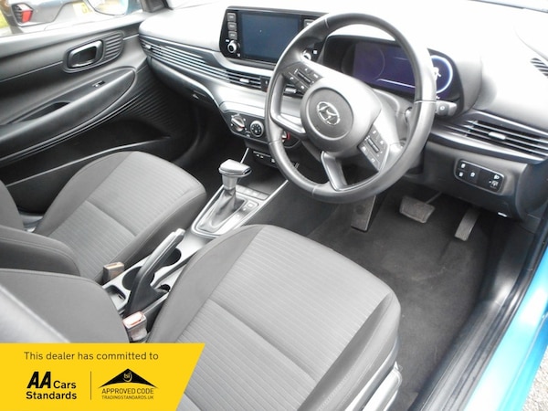 Used Hyundai i20 2023 for sale - 73770223: Photo 15