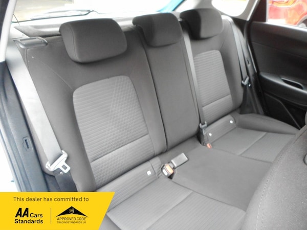 Used Hyundai i20 2023 for sale - 73770223: Photo 17