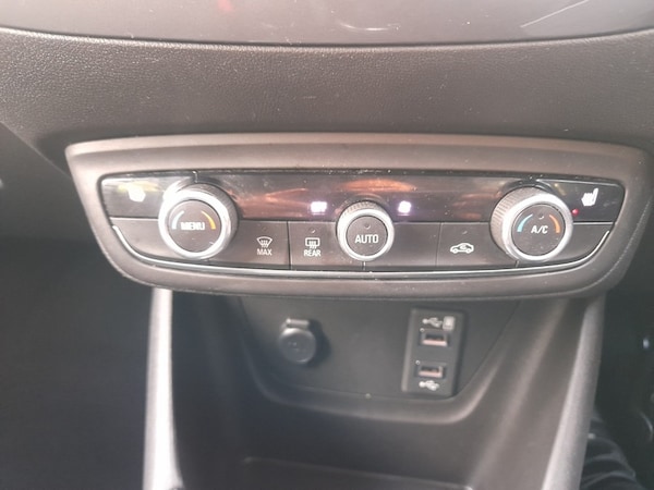 Used Vauxhall Crossland 2022 for sale - 76224165: Photo 13