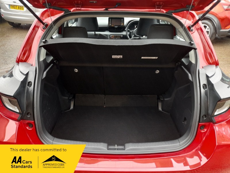 Used Toyota Yaris 2022 for sale - 77370366: Photo 18