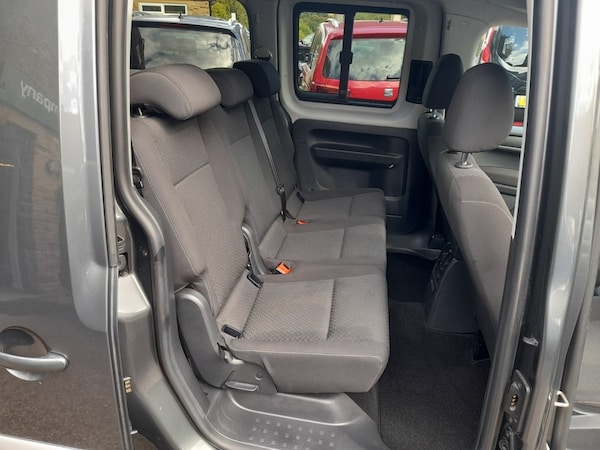Used Volkswagen Caddy Maxi Life 2018 for sale - 75666824: Photo 14