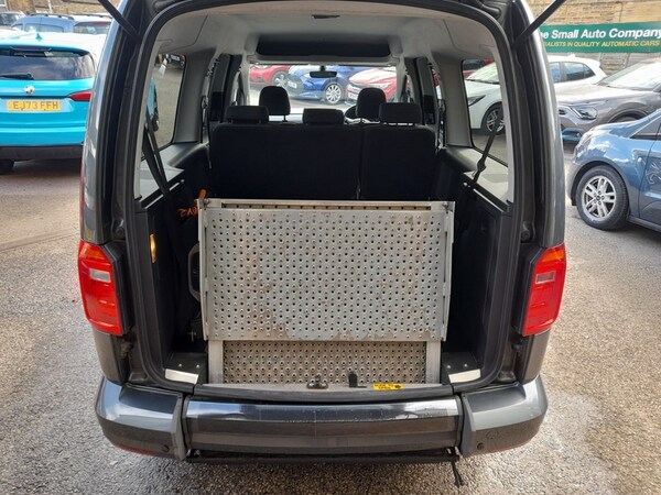 Used Volkswagen Caddy Maxi Life 2018 for sale - 75666824: Photo 22