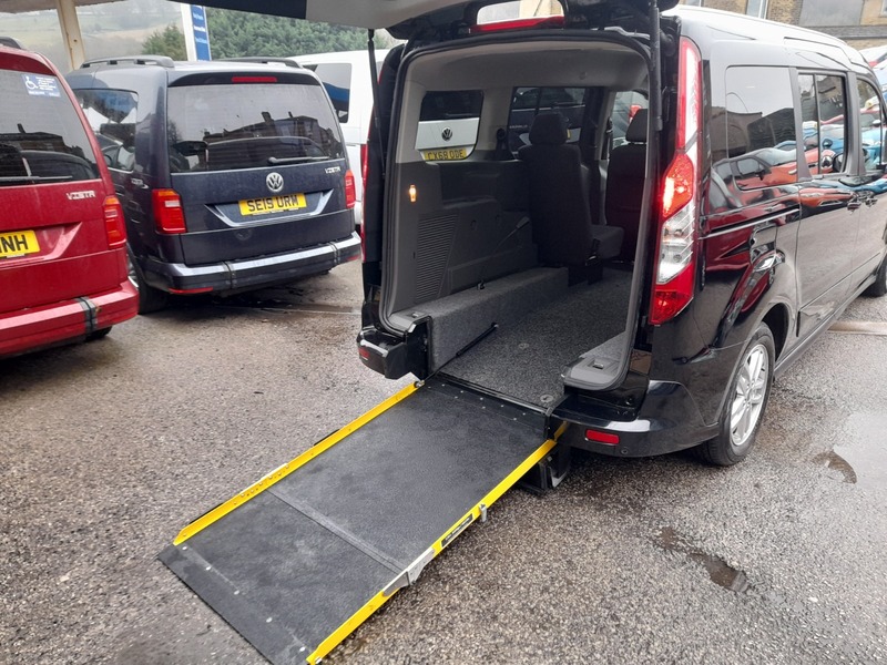 Used Ford Grand Tourneo Connect 2020 for sale - 77437922: Photo 20