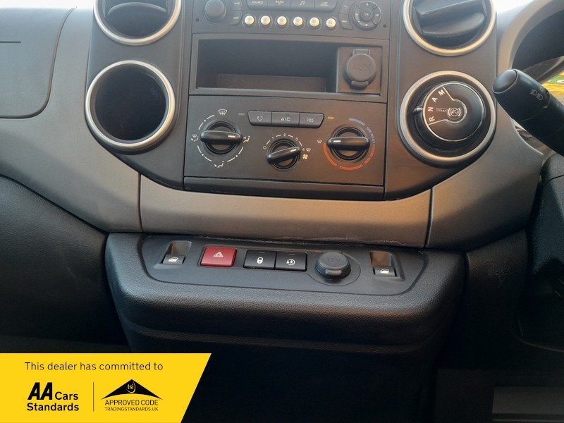 Used Peugeot Partner 2019 for sale - 77080670: Photo 12