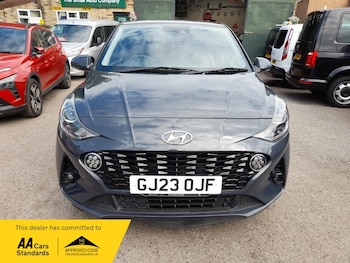 Used Hyundai i10 2023 for sale - 78944268: Photo