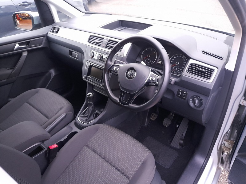 Used Volkswagen Caddy Maxi Life 2020 for sale - 76821358: Photo 19