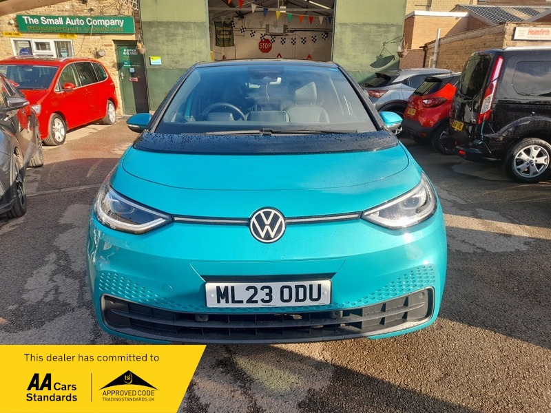 Used Volkswagen ID.3 2023 for sale - 76040103: Photo 2