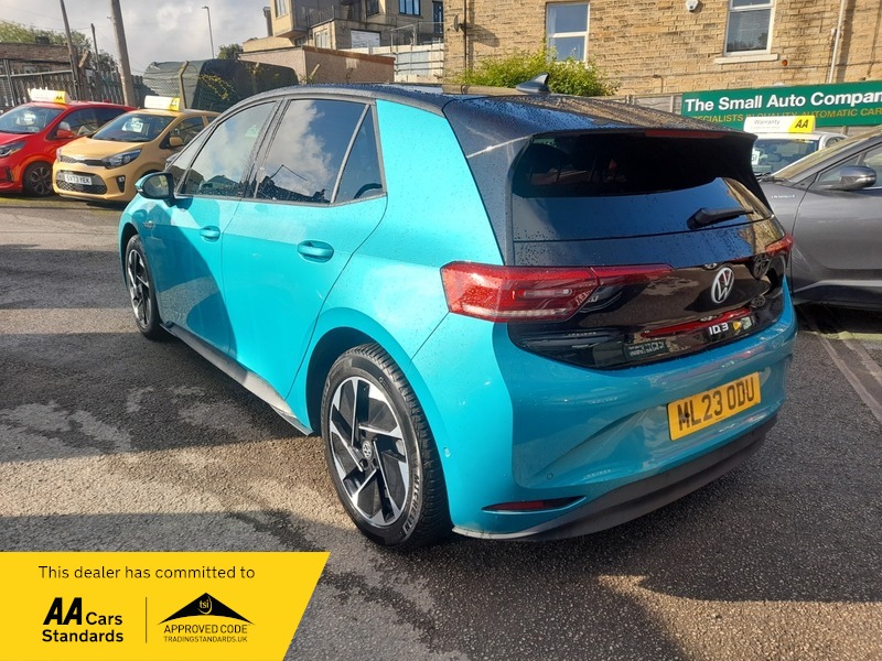 Used Volkswagen ID.3 2023 for sale - 76040103: Photo 5