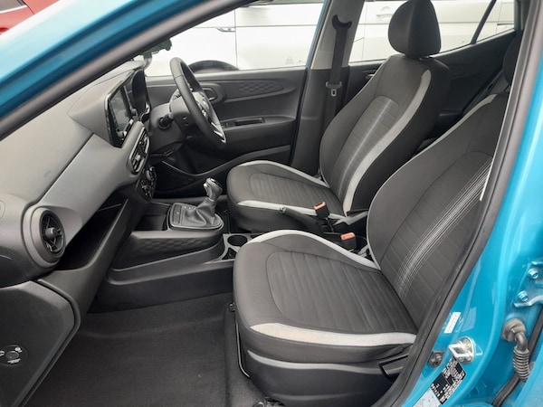 Used Hyundai i10 2022 for sale - 76304539: Photo 19