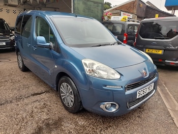Used Peugeot Partner Tepee 2014 for sale - 79222366: Photo