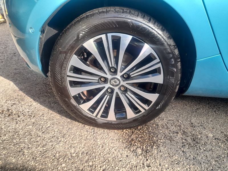 Used Renault Zoe 2023 for sale - 78097603: Photo 17