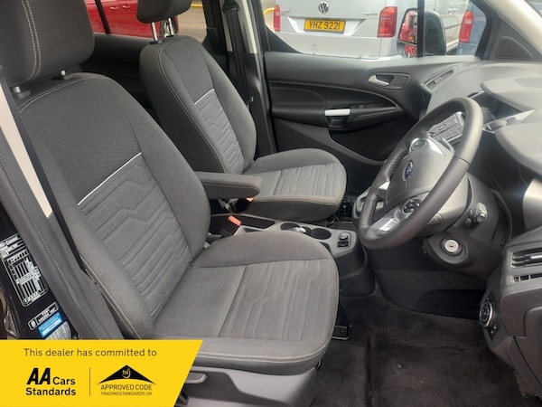 Used Ford Grand Tourneo Connect 2018 for sale - 75254295: Photo 14
