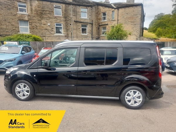 Used Ford Grand Tourneo Connect 2018 for sale - 75254295: Photo 5