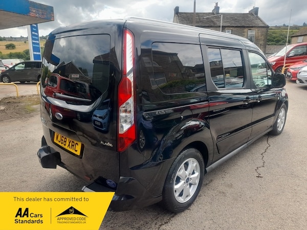 Used Ford Grand Tourneo Connect 2018 for sale - 75254295: Photo 8
